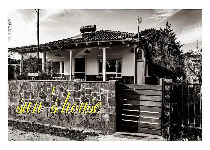 Sun's House Case de vacanță